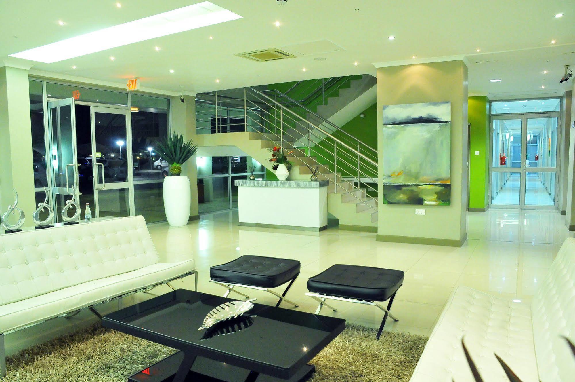Travelodge Gaborone Buitenkant foto