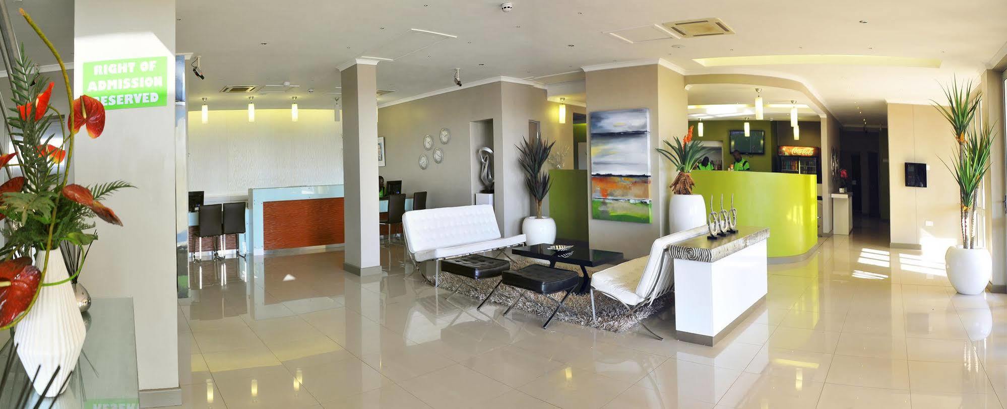 Travelodge Gaborone Buitenkant foto