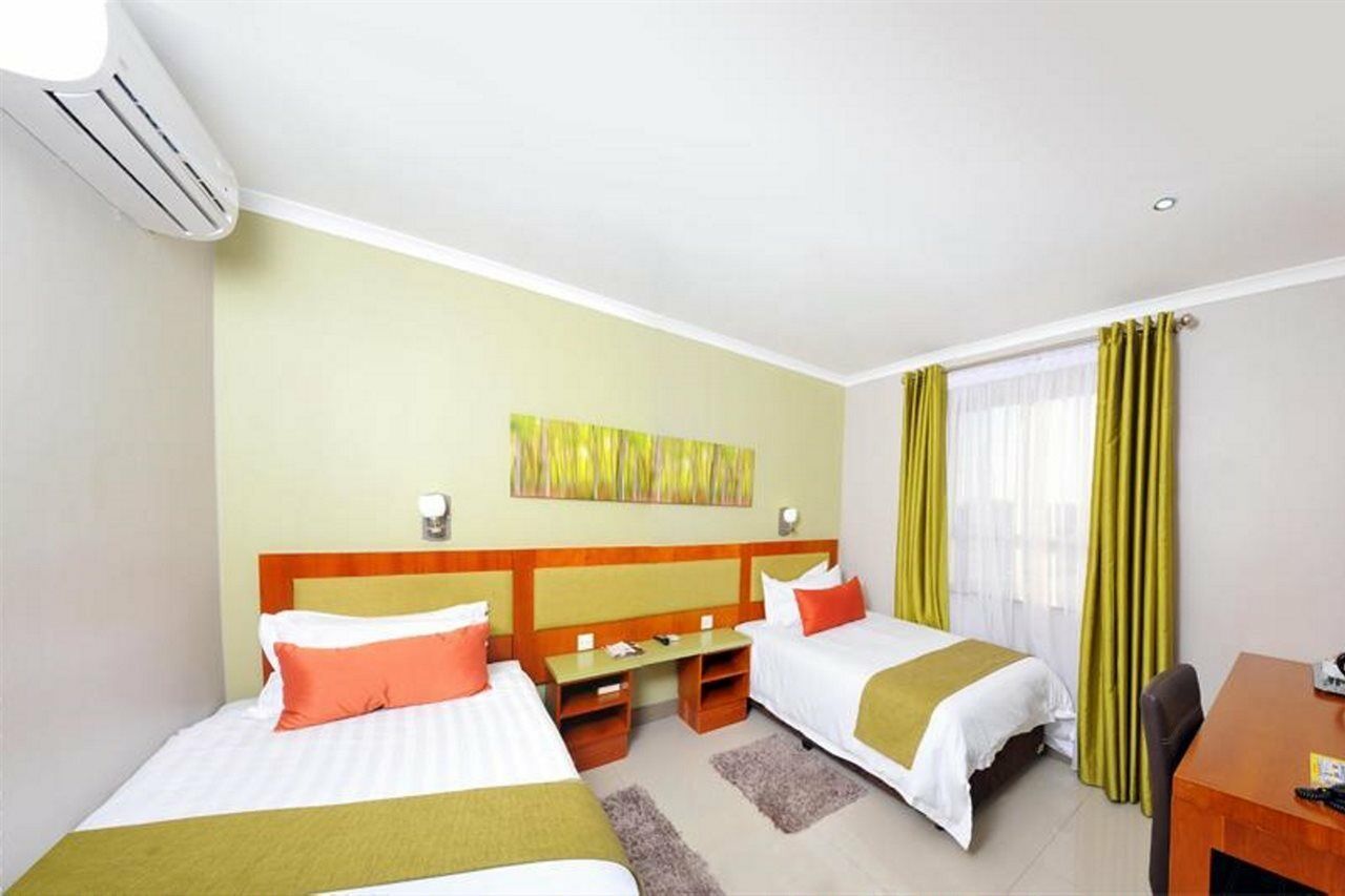Travelodge Gaborone Buitenkant foto
